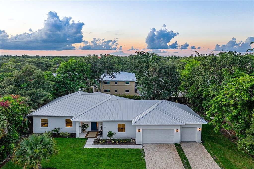 585 Bougainvillea Ln, Vero Beach, FL 32963 Zillow