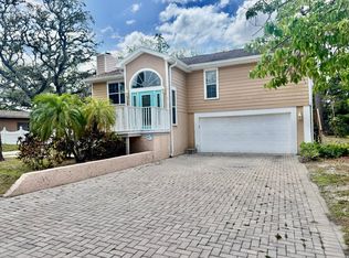 419 Kentucky Ave, Crystal Beach, FL 34681