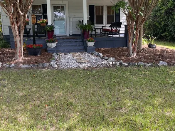 606 W Barbour St, Eufaula, AL 36027