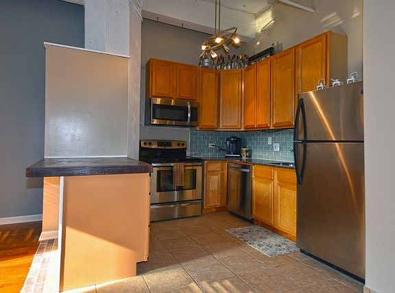 2nd image of 124 W Polk St APT 303