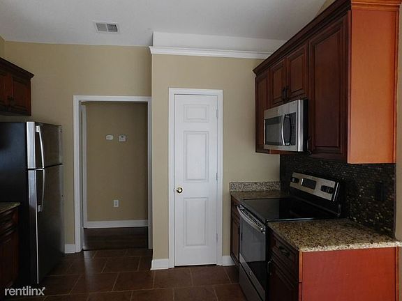 5th image of 7790 Jane Ayre Dr