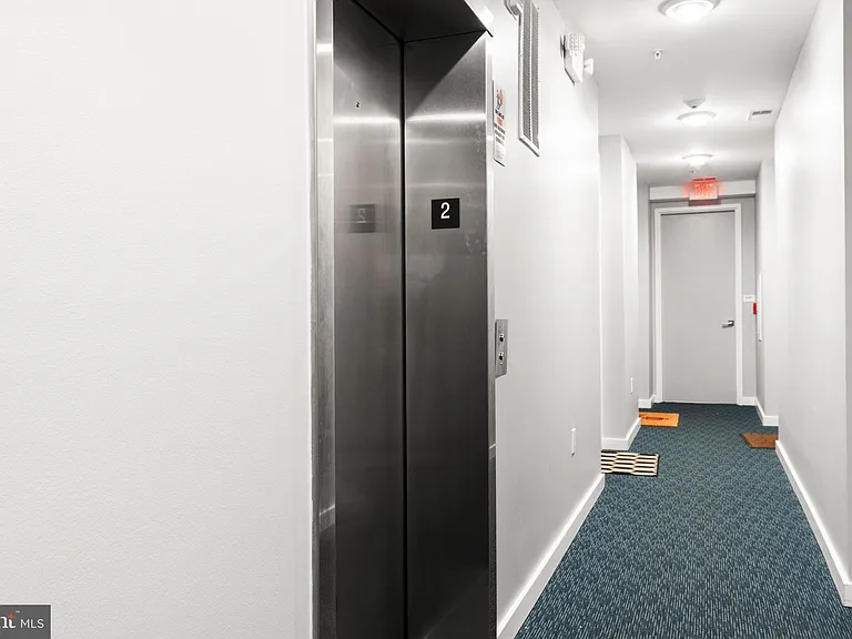 435 R St NW #205 — Photo 13