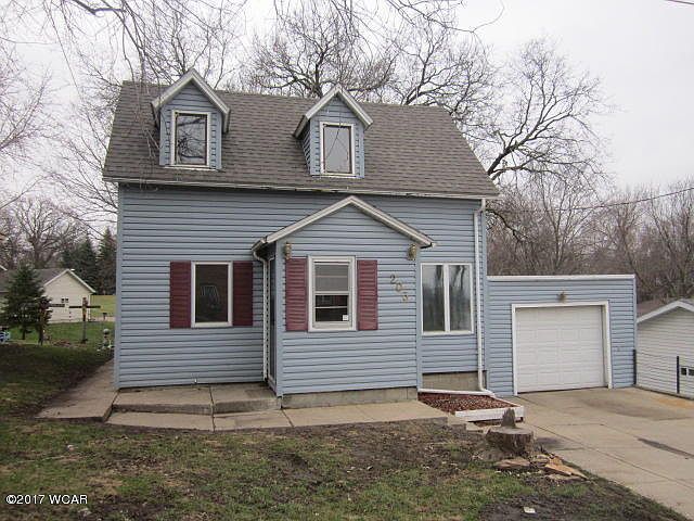 1st image of 203 Cedarwood St
