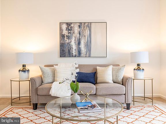 5th image of 17812 Falconcrest Cir