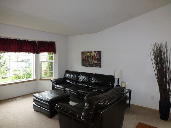5th image of 5029 50th Ct SE