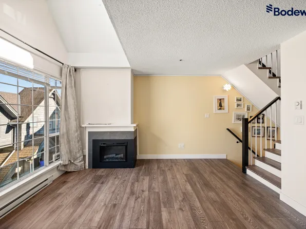 831 W 7th Ave, Vancouver, BC V5Z 1C2