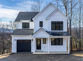1115 Thornblade Way, Blue Ridge, VA 24064