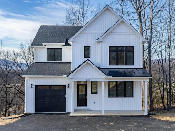 1115 Thornblade Way, Blue Ridge, VA 24064
