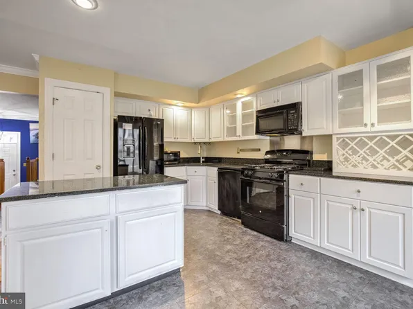 5557 Rivendell Pl, Frederick, MD 21703