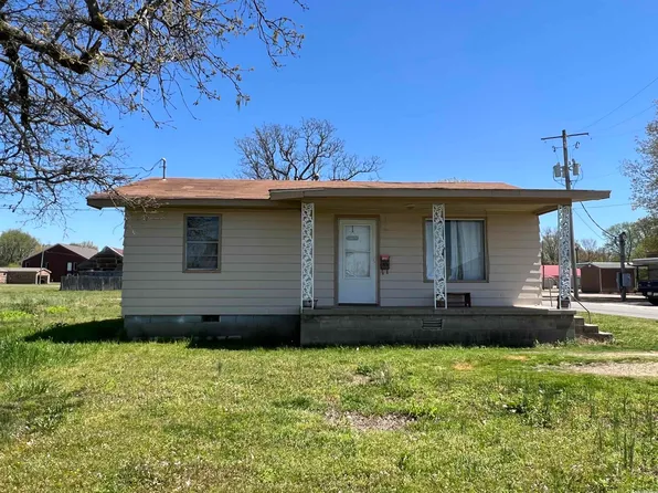 721 McNabb St, Rector, AR 72461