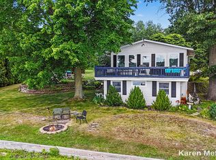 4991 Lakeview Dr, Coral, MI 49322