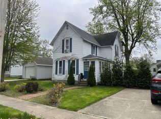 405 E Seminary Ave, Hoopeston, IL 60942