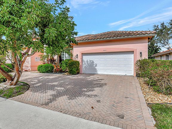 5th image of 5317 Brooklawn Terrace