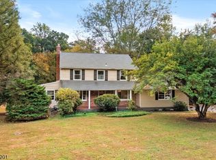 17 Cherry Brook Dr, Princeton, NJ