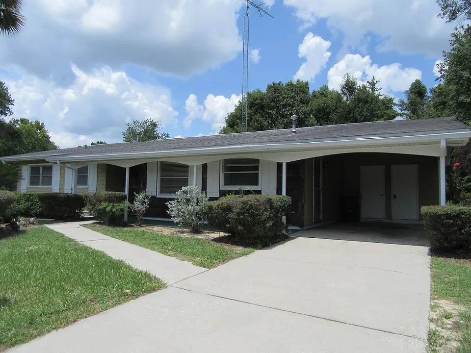 3915 SW 139th Street Rd