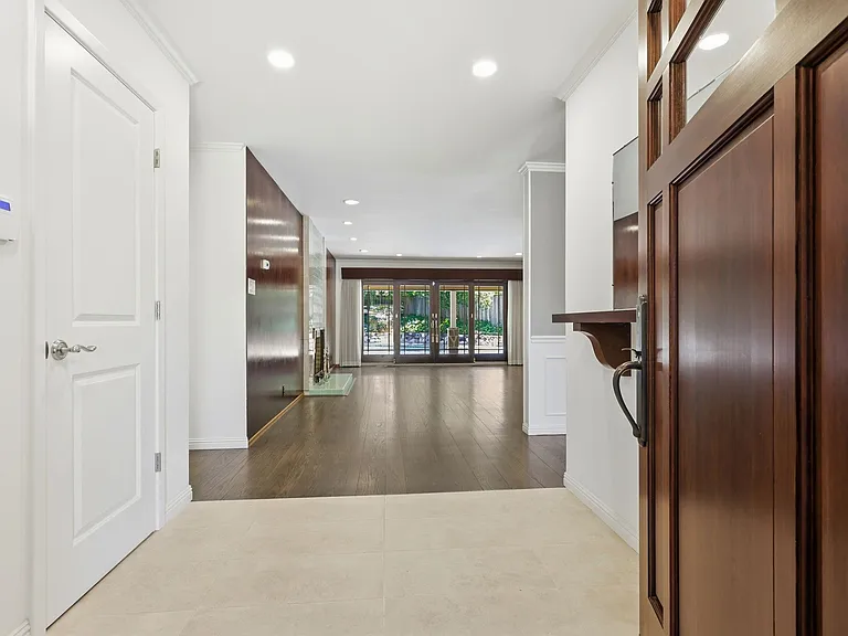 1265 Vancouver Ave #A — Photo 3