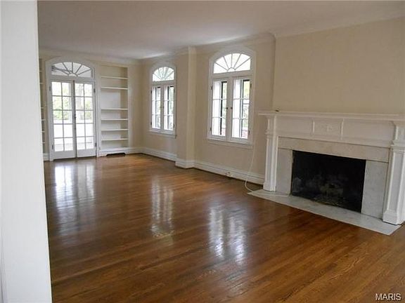 3rd image of 7033 Maryland Ave