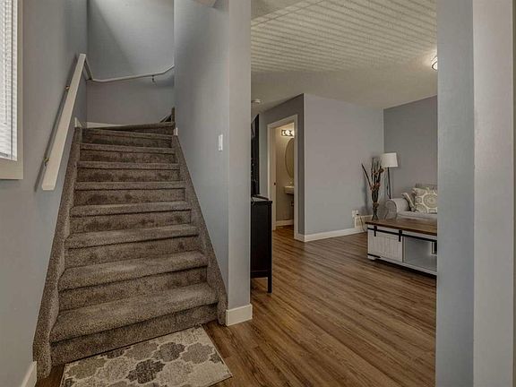 2nd image of 241 SW Silkstone Rd W #9