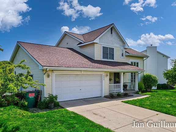 2nd image of 6650 Crystal Downes Dr SE