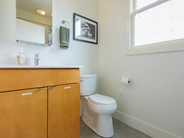 2521 Bell St — Photo 11