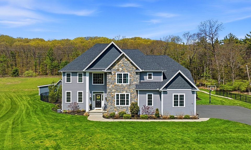 1st image of 10 Fitch Farm Way