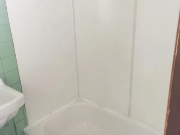 35 Milburn St, Buffalo, NY 14212