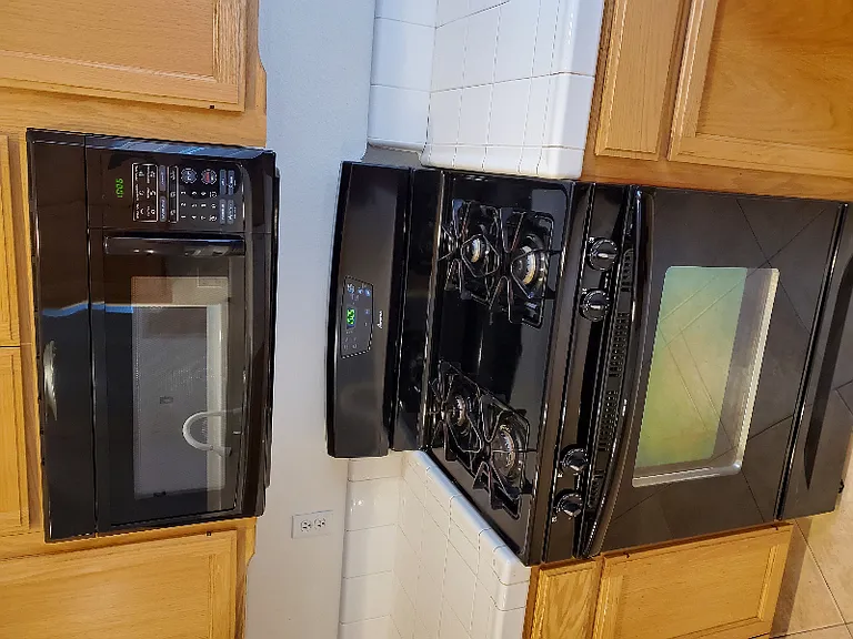 155 Waterfall Rd — Photo 8