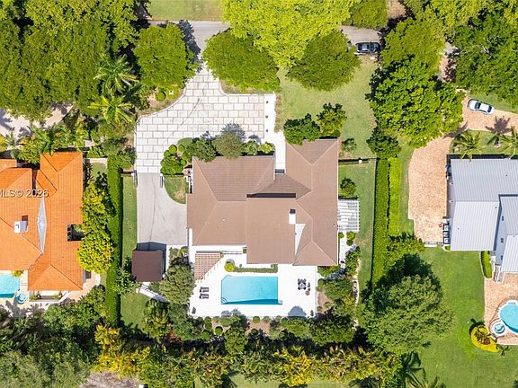 3rd image of 451 Ridge Rd
