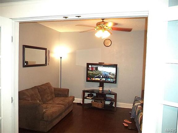 4th image of 5029 Leona St