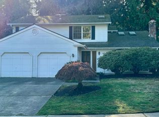 18915 SE 44th Ct, Issaquah, WA 98027