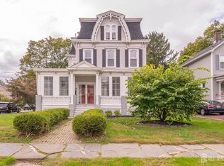 66 Leigh St, Clinton, NJ 08809