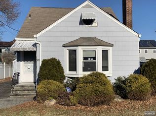 99 Vreeland Ave, Bergenfield, NJ 07621