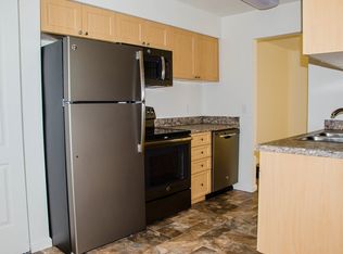 901 N York Dr APT 2, Essexville, MI 48732