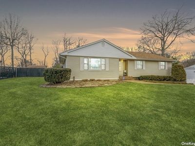 21 Firwood Dr, Farmingville, NY, 11738