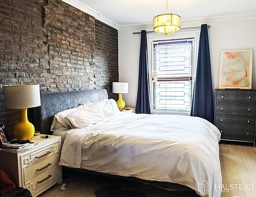 Rented by Halstead Real Estate | media 6