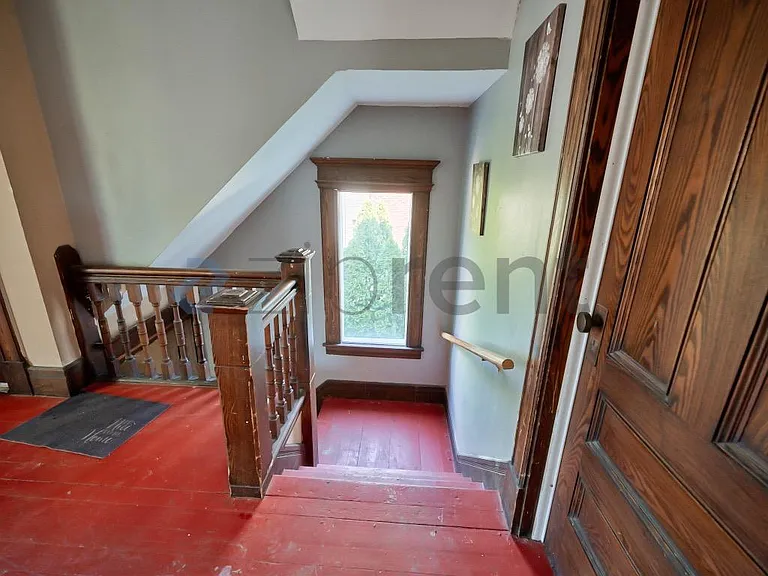 30 Forest Park Ave #2 — Photo 9