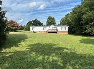 2449 Rose Mount Rd, Hustle, VA 22476