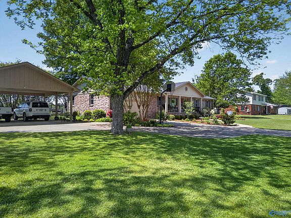 3rd image of 2746 Lister Ferry Rd