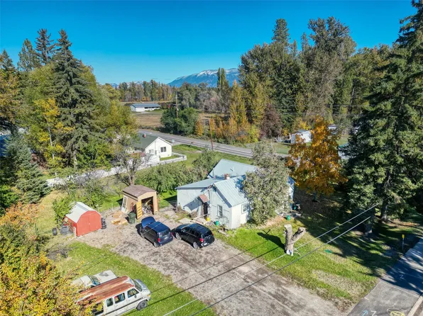 563 E Evergreen Dr, Kalispell, MT 59901