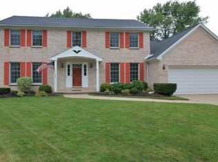 54 Bywater Ct, Williamsville, NY 14221