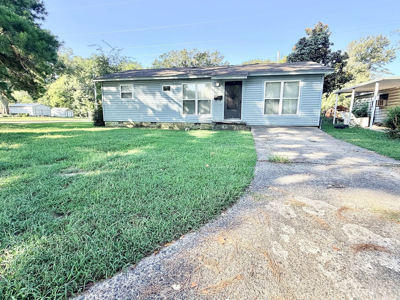 213 Meadow Park Drive - 1 — Photo 1