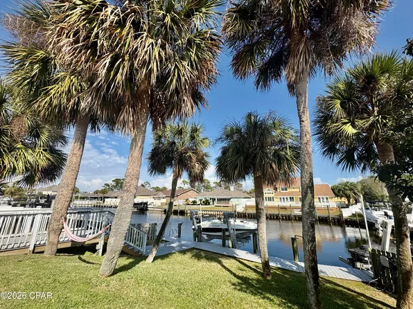 1502 Trout Ln, Panama City Beach, FL 32408