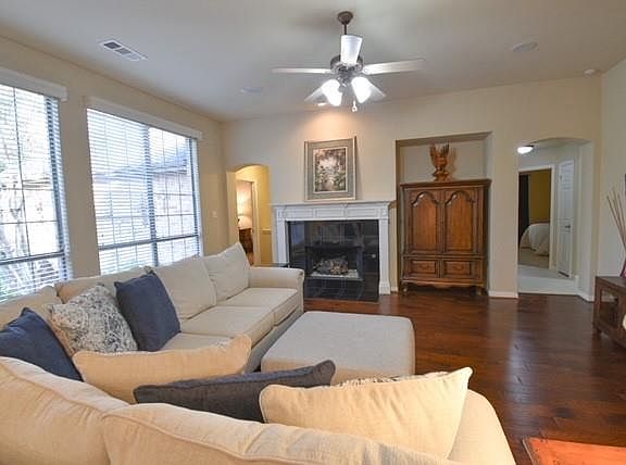 3rd image of 2625 Navasota Dr