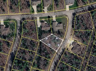 182 Natchez Cir, Fairfield Glade, TN 38558