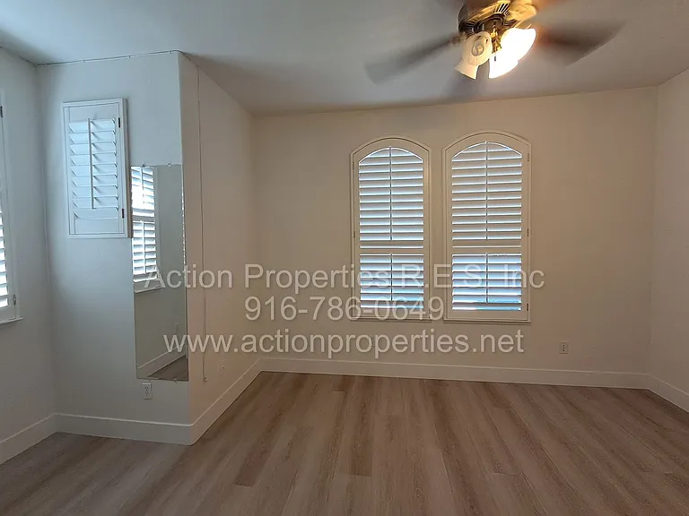 6145 Crater Lake Dr — Photo 22