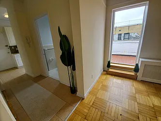 Rented by Rachel Realty