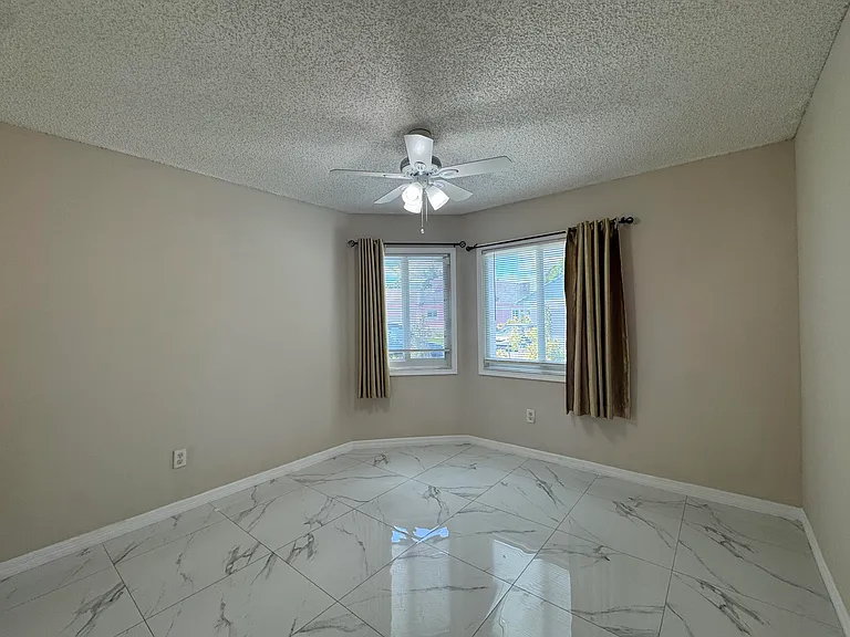 1038 W Jasmine Ln — Photo 27