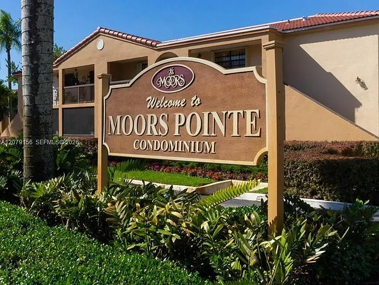 Moors Pointe Condo — Photo 1
