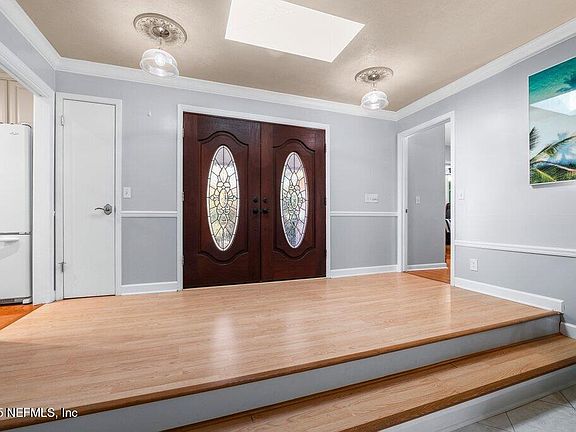 4th image of 1860 HOLLY OAKS RAVINE Drive
