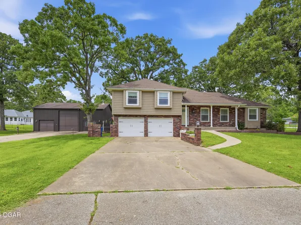 2020 S Eastwood Rd, Joplin, MO 64801